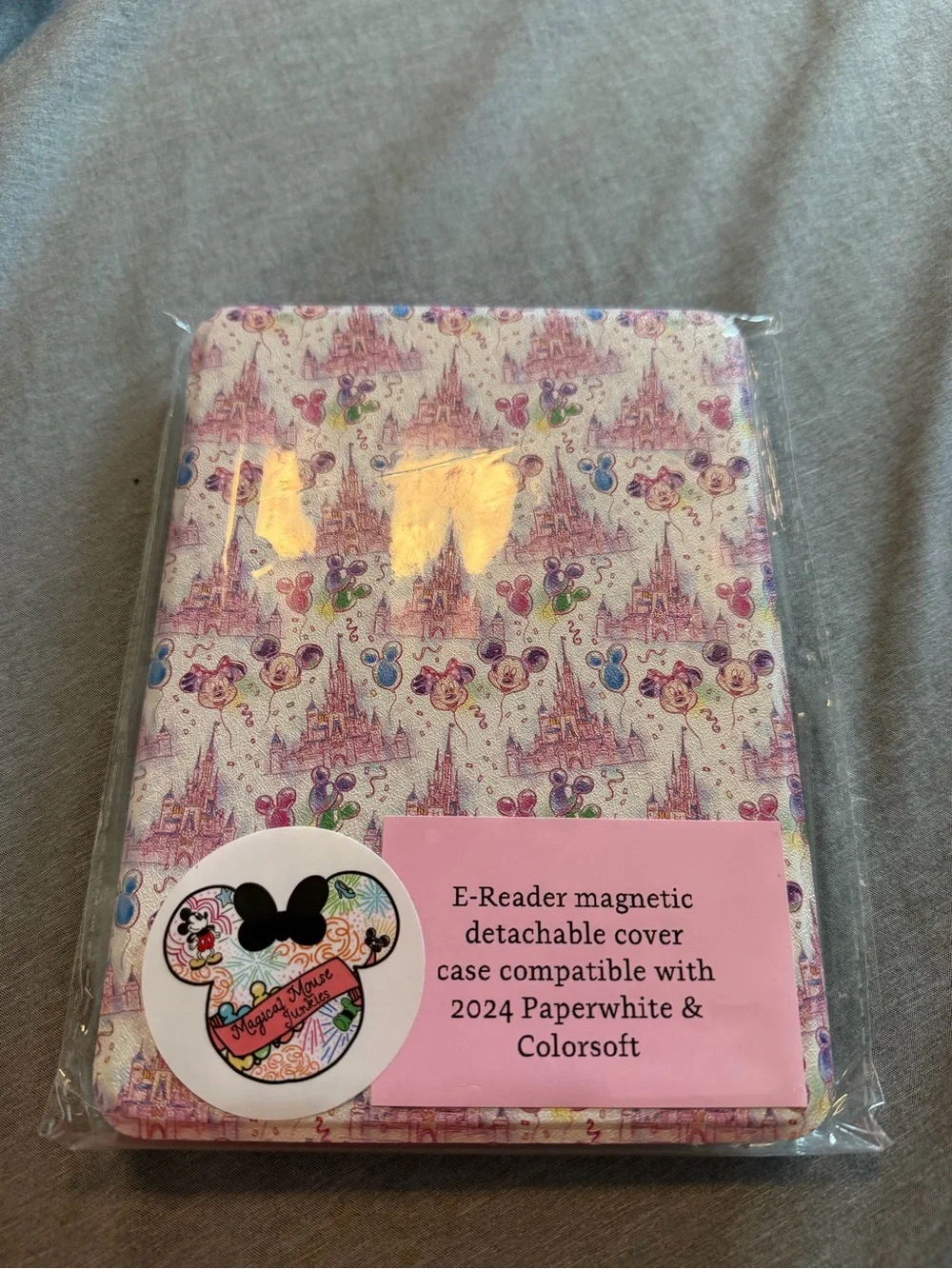 Pink Castle Print Magnetic E-Reader Cover for Paperwhite & Colorsoft